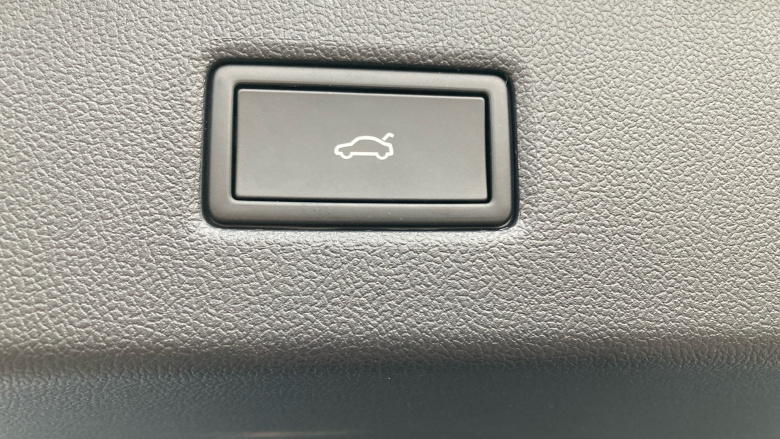 Ford Explorer 210kW Select 77kWh 5dr Auto Electric Estate